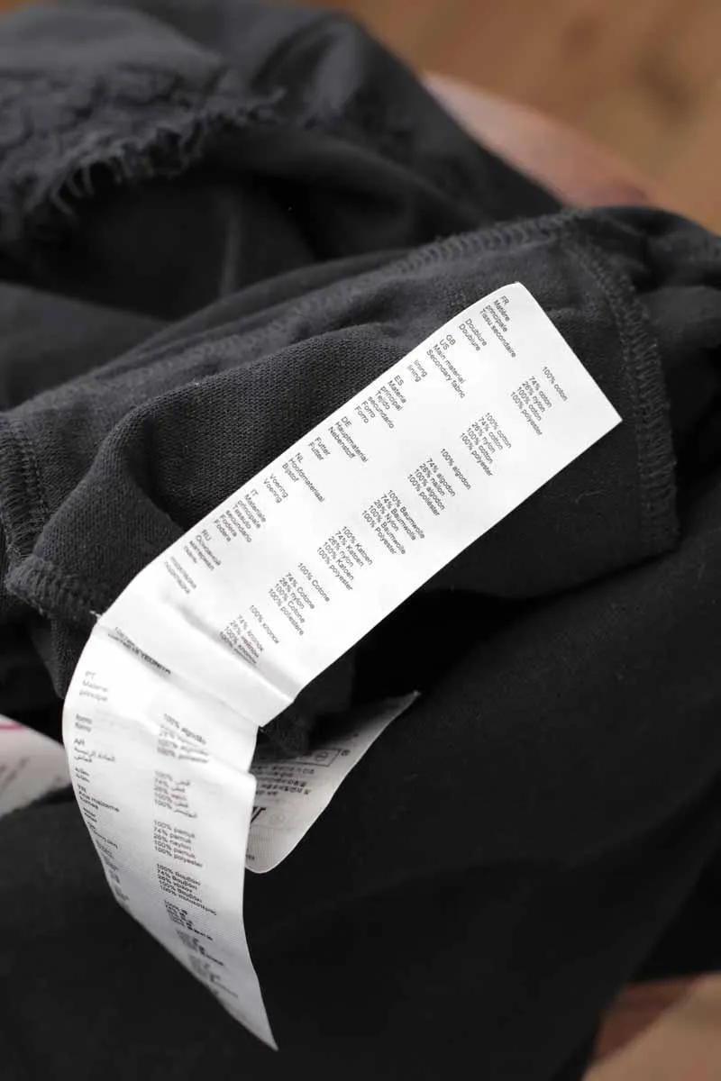 Combinaison noir Claudie Pierlot noir. Matière principale viscose. Taille 40.