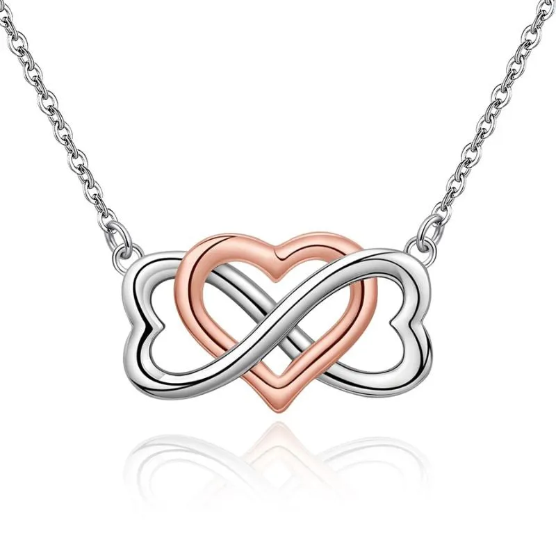 Pendentif cur entrelacé
