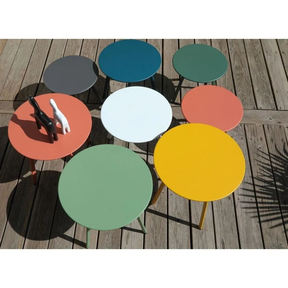 Table basse de terrasse en acier massai 50cm